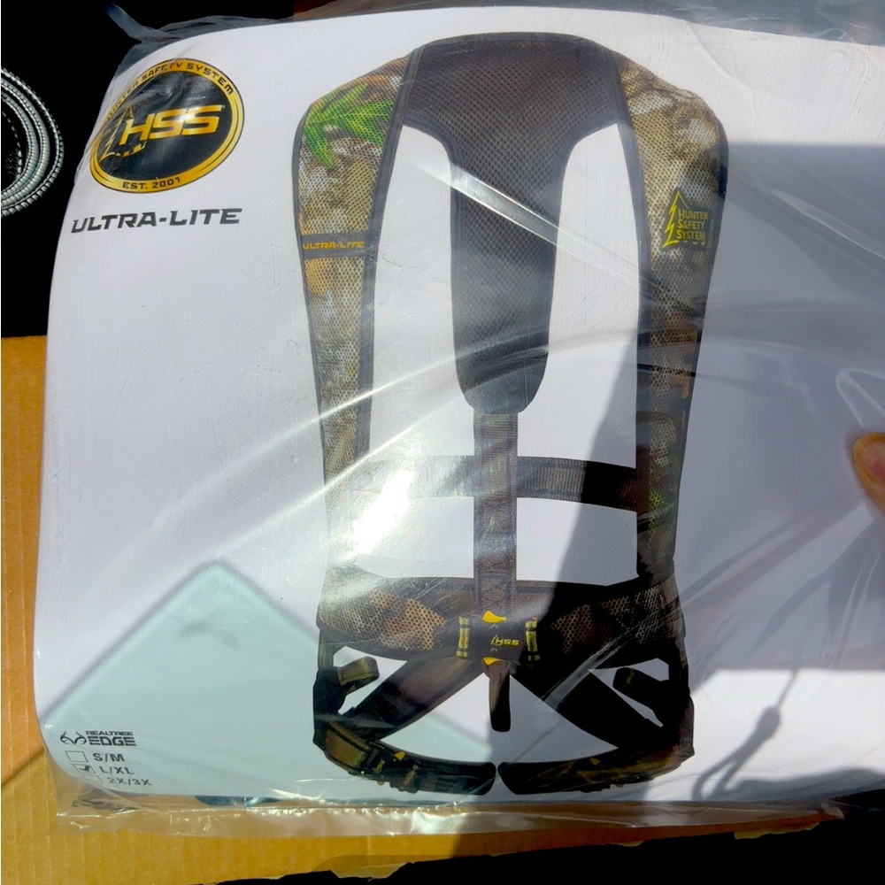 Hunter Safety System Ultra-Lite safety harness